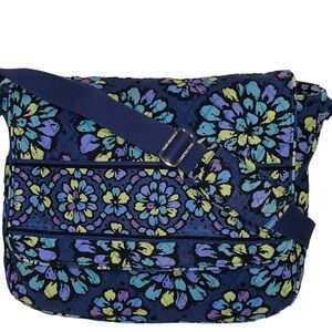VERA BRADLEY Messenger Bag - NWOT